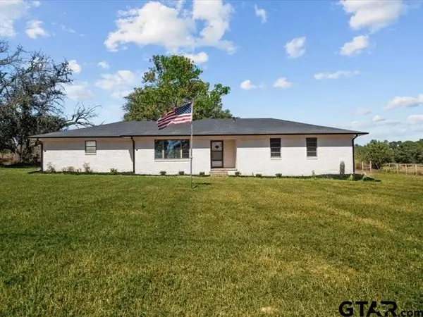 17014 Woodcrest Circle, Lindale, TX 75771