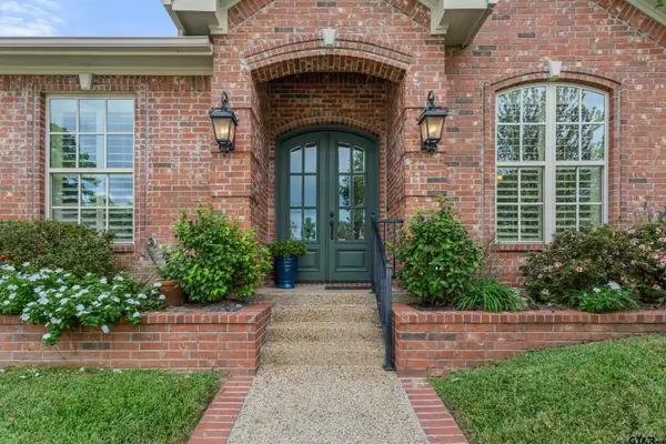 1109 Laurelwood Dr., Tyler, TX 75703