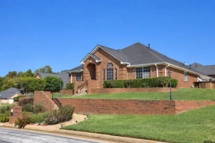 16553 Beauregard Drive, Tyler, TX 75703 - #2