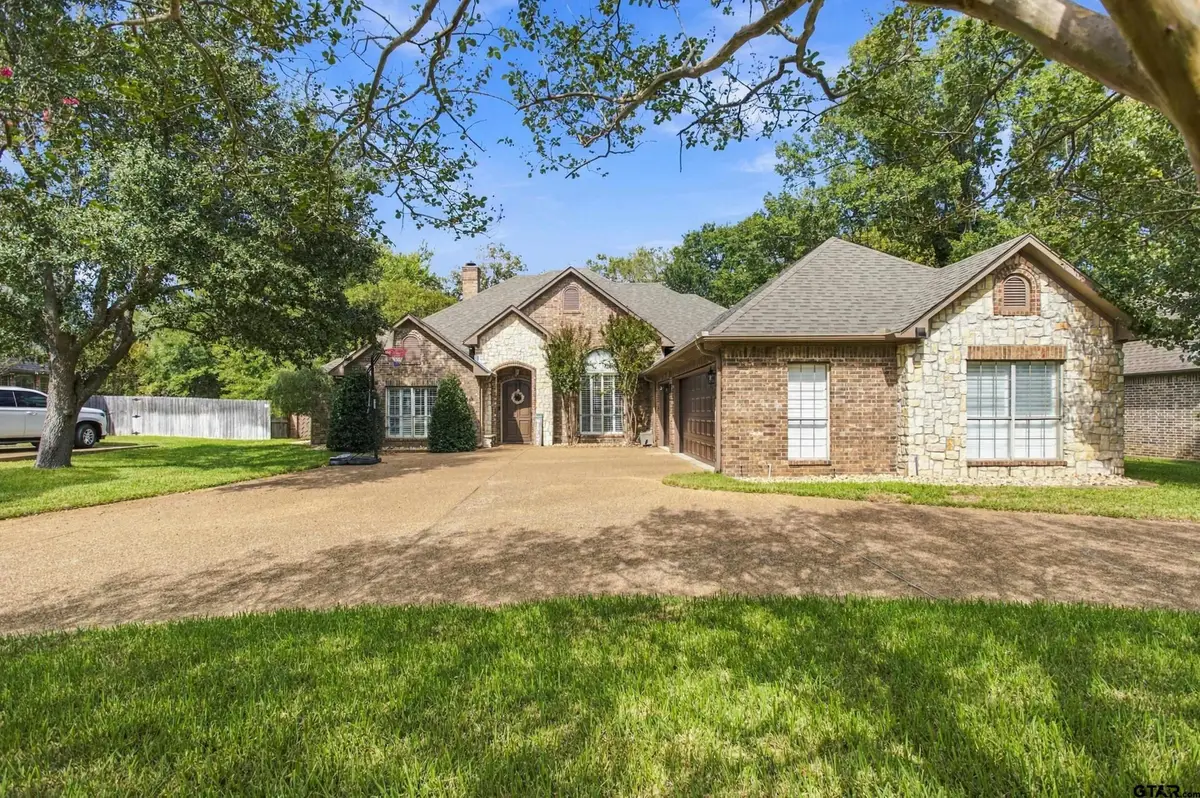 2215 Firestone Cir, Tyler, TX 75703 - #1