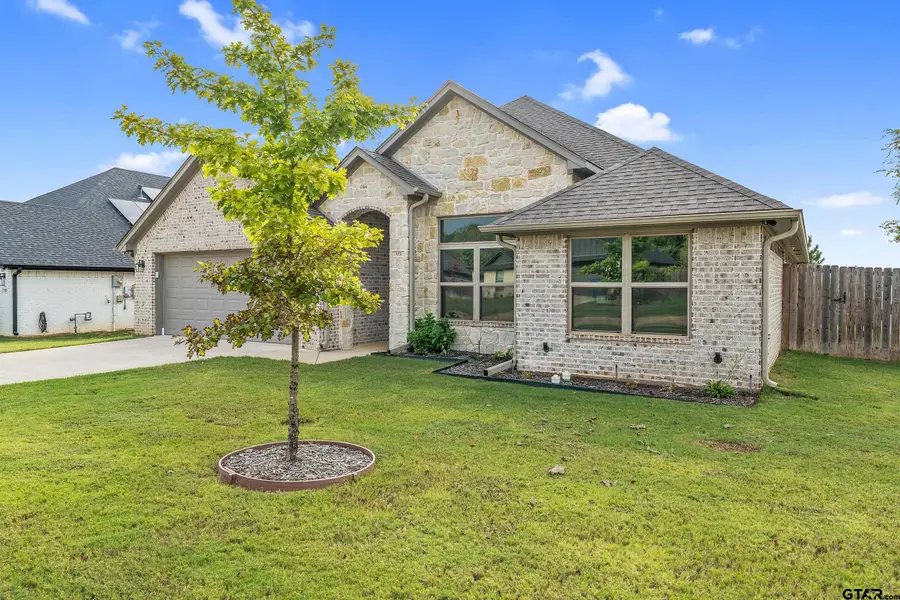 112 Amanda Ave, Bullard, TX 75757 - #3