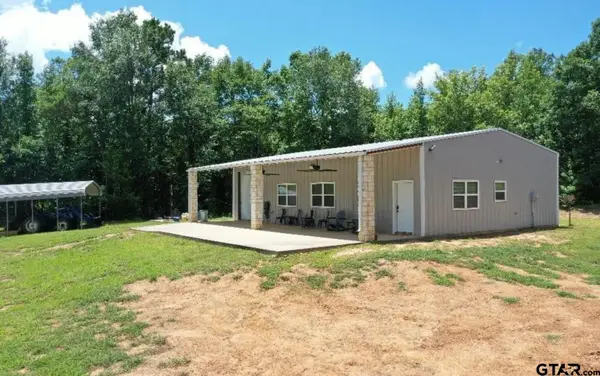 2409 Cr 2303, Lone Star, TX 75668