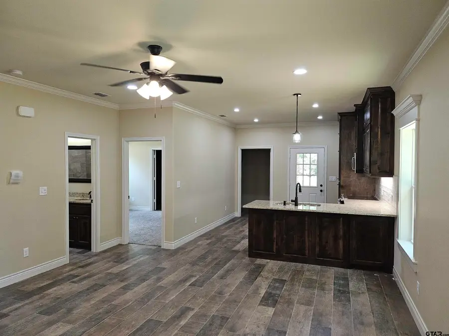 604 N Commerce, Overton, TX 75684 - #2