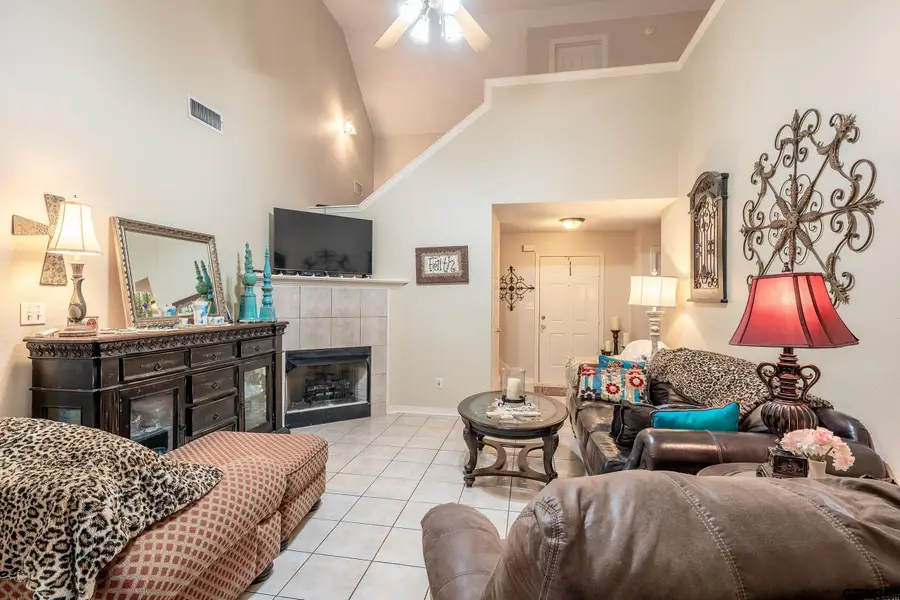 407 Fourth St. Unit 335 & 337, Chandler, TX 75758 - #3
