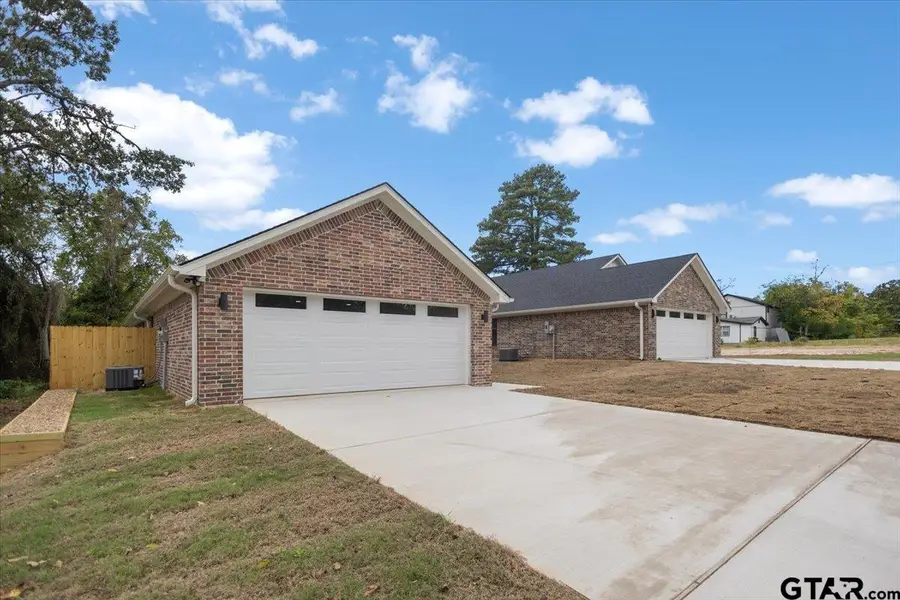 2907 Oliver St., Tyler, TX 75701 - #2