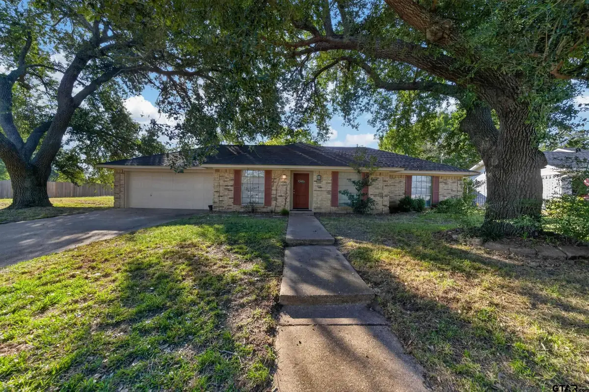 6015 Whispering Lane, Tyler, TX 75707 - #1