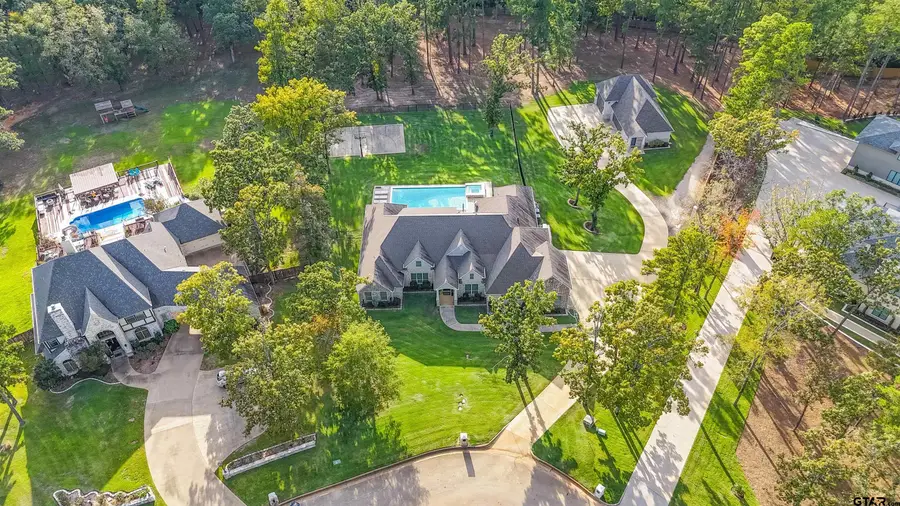 1401 Vanderbilt Dr, Tyler, TX 75703 - #2