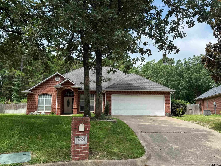 3204 Pebblebrook Cir, Tyler, TX 75707 - #2