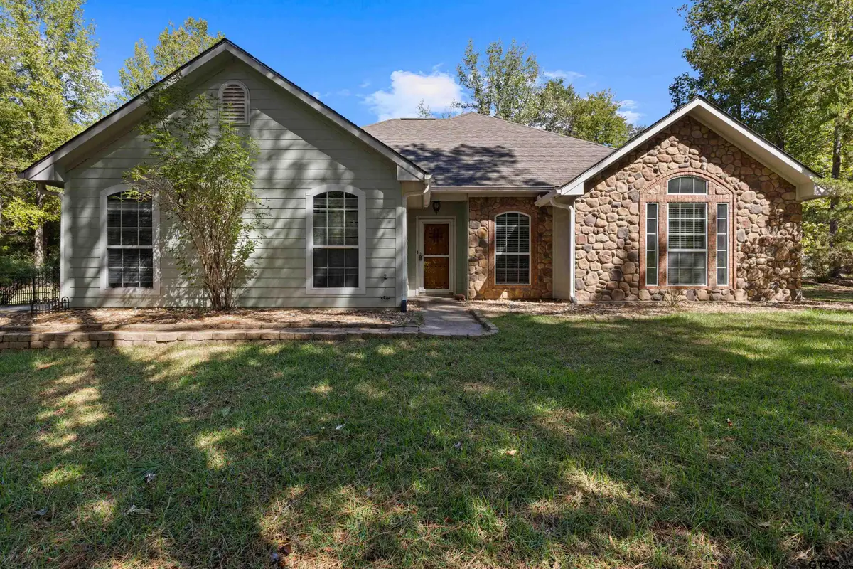 108 Wagon Wheel Path, Holly Lake Ranch, TX 75765 - #1