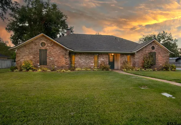6004 Raleigh, Tyler, TX 75703
