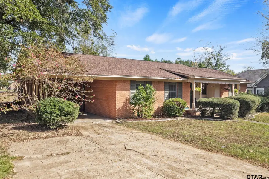 502 Lafayette, Pittsburg, TX 75686 - #2