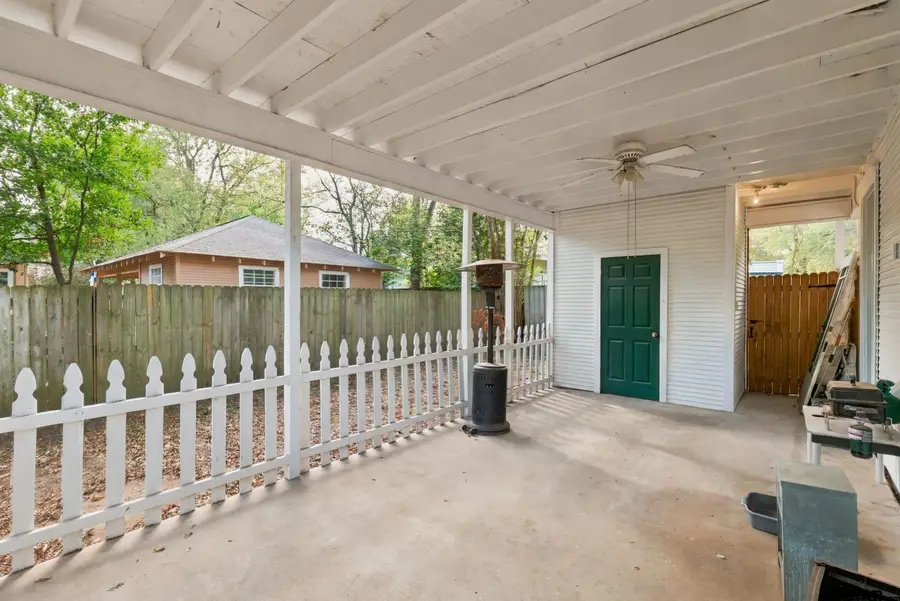 212 N Texas, Pittsburg, TX 75686 - #3