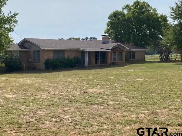 3802 St Hwy 31 E, Athens, TX 75751