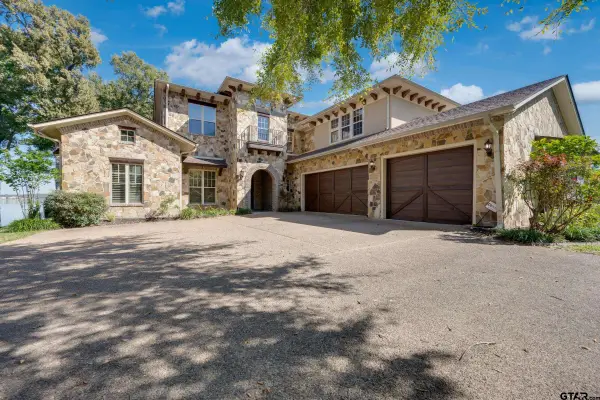 21535 Cr 3124, Chandler, TX 75758