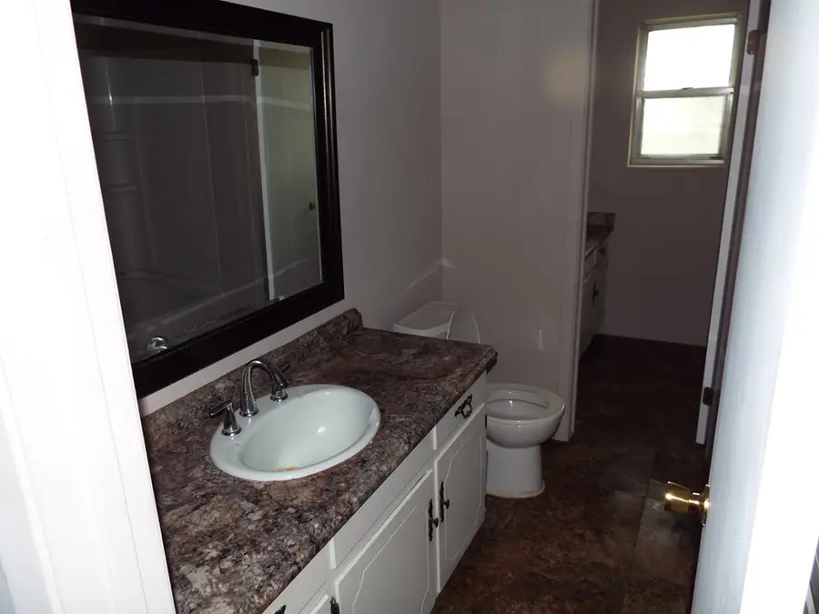 111 Waldman Dr, Gun Barrel City, TX 75156 - Image #3