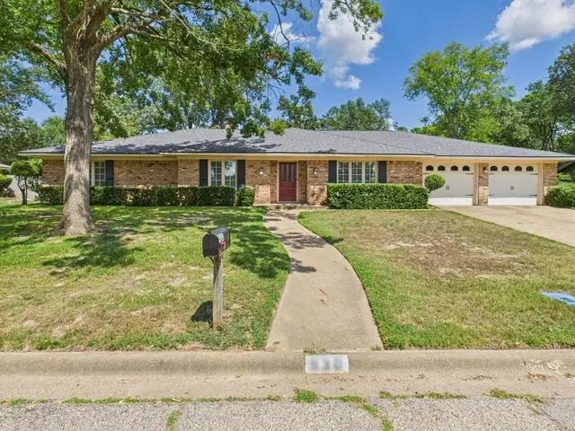 930 Bradley, Athens, TX 75751 - Image #1