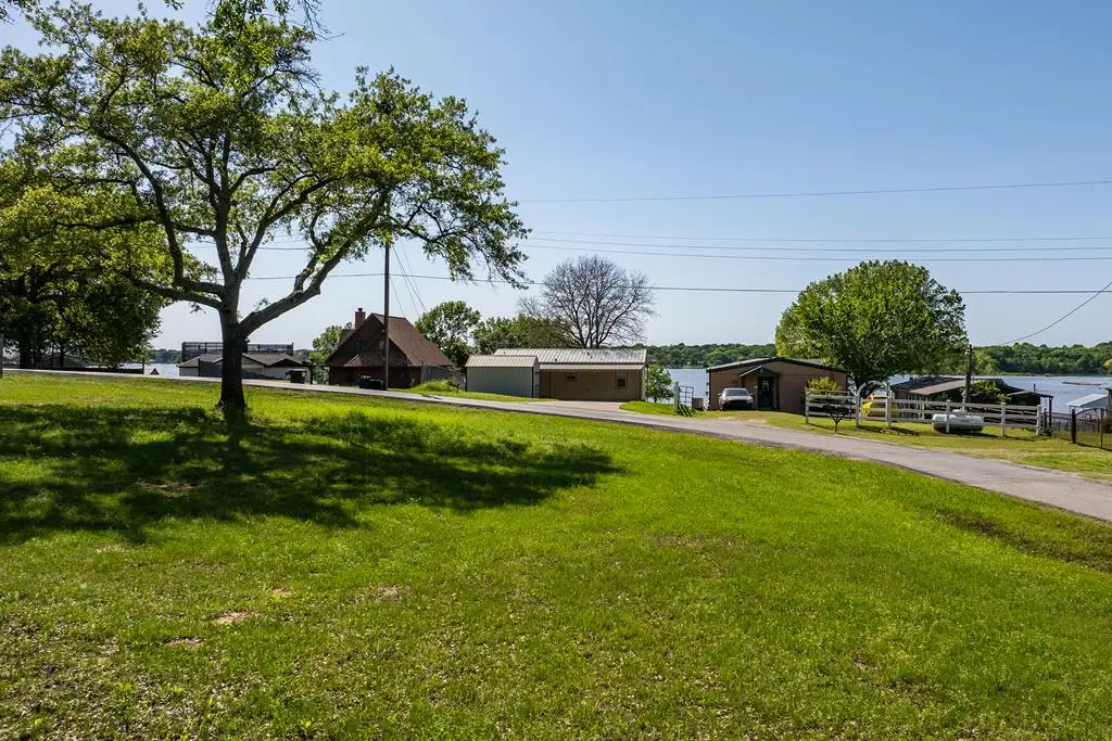 121 Mesa Dr, Gun Barrel City, TX 75156 - Image #1