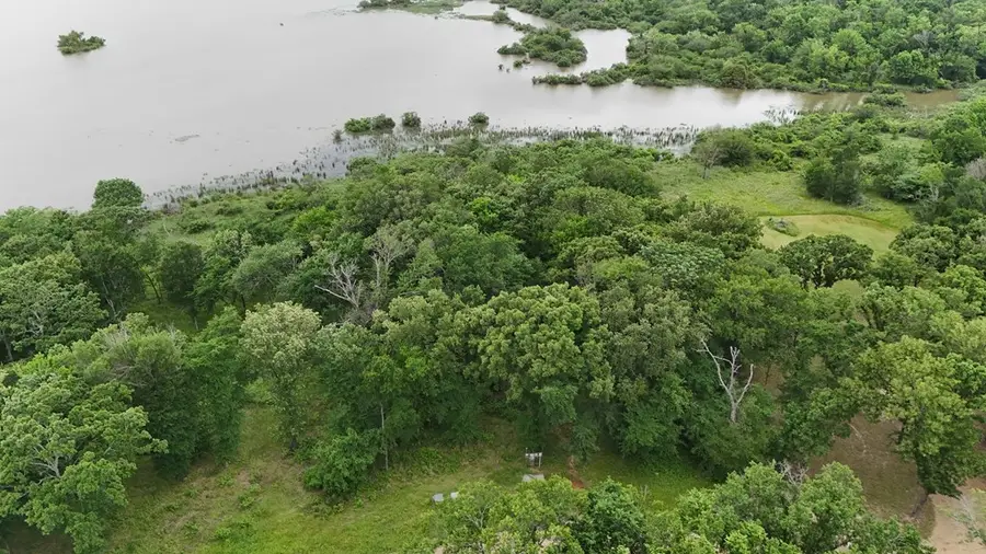 118 Lakeview Trl, Mabank, TX 75147 - Image #2