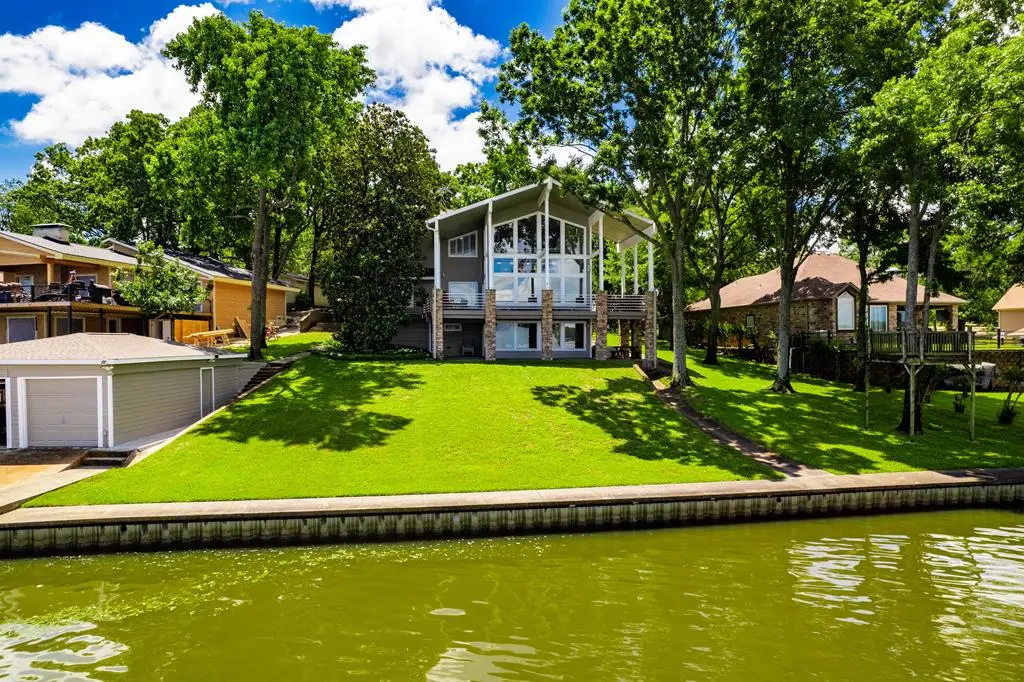 1232 Whispering Springs Dr, Tool, TX 75143 - Image #1