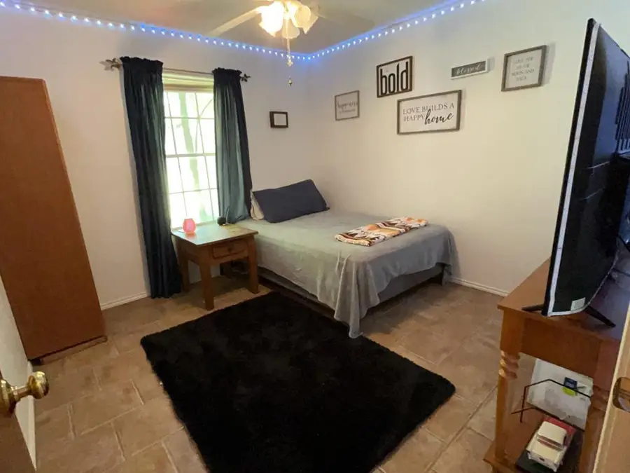 107 Bayside, Mabank, TX 75156 - #2