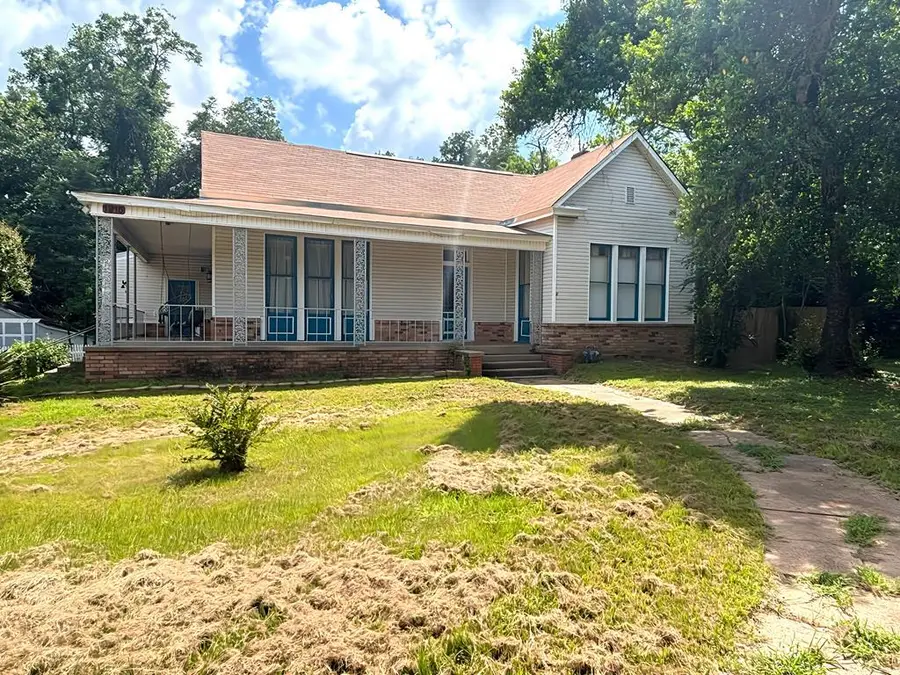 1915 N Jackson St., Palestine, TX 75803 - #2