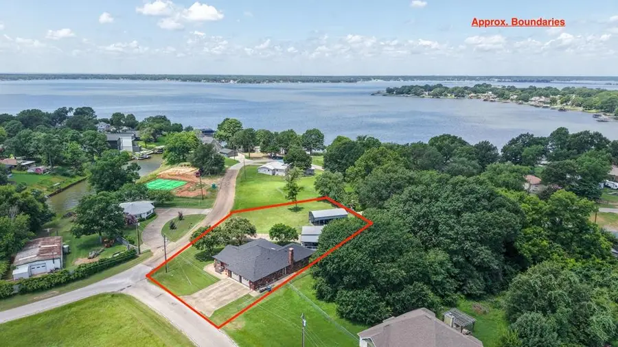 224 Autumnwood Trl, Gun Barrel City, TX 75156 - Image #3