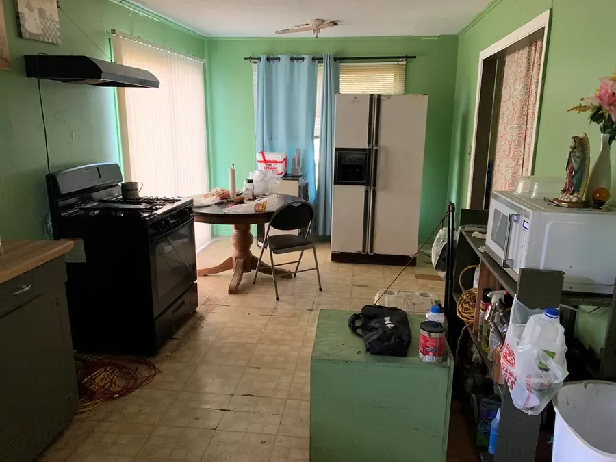 100 Wright Ave, Kerens, TX 75144 - Image #3