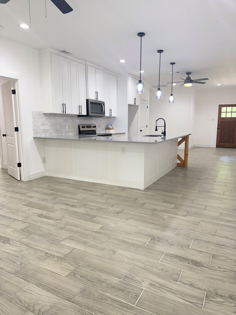 145 Barcelona, Payne Springs, TX 75156 - Image #3