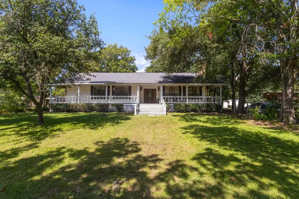 5026 Lost Pines, Chandler, TX 75758 - Image #1