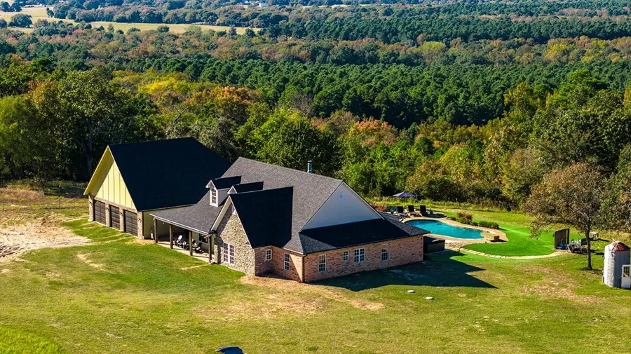 1836 Acr 415, Palestine, TX 75083 - Image #2