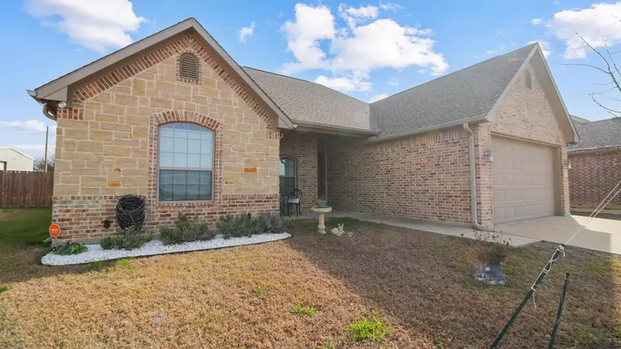 129 Oak Springs Lp, Mabank, TX 75156 - #3