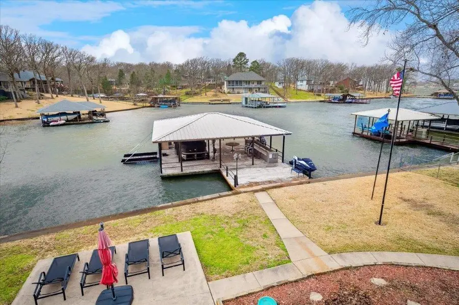 154 Bayside Cir, Malakoff, TX 75148 - Image #2