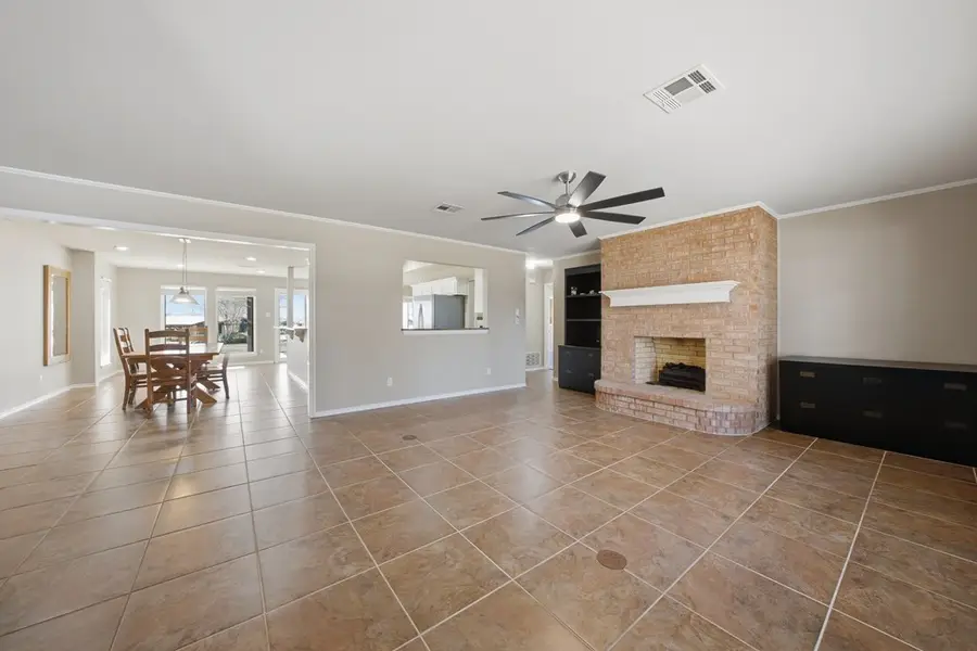 195 Enchanted Dr, Mabank, TX 75156 - #2