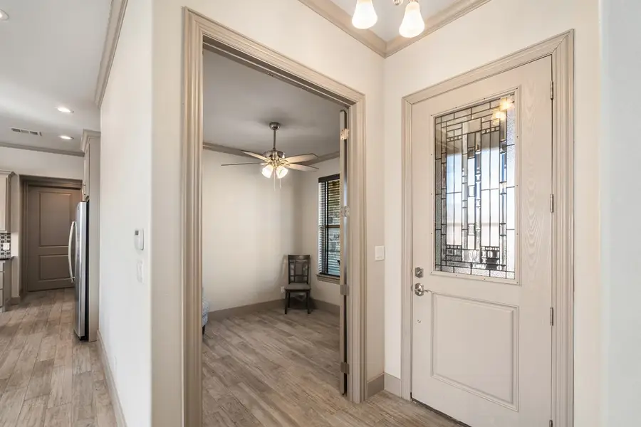 417 W Andrew Dr, Mabank, TX 75147 - #3