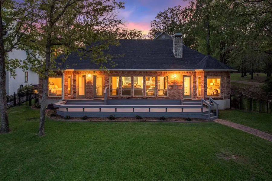 211 N Beverly Dr, Malakoff, TX 75148 - #3