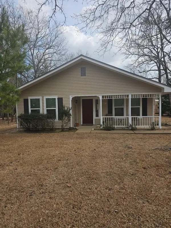 3347 Bandera, Athens, TX 75752