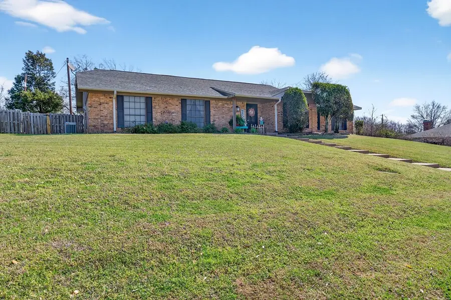 209 Colonial Cir, Athens, TX 75751 - #3