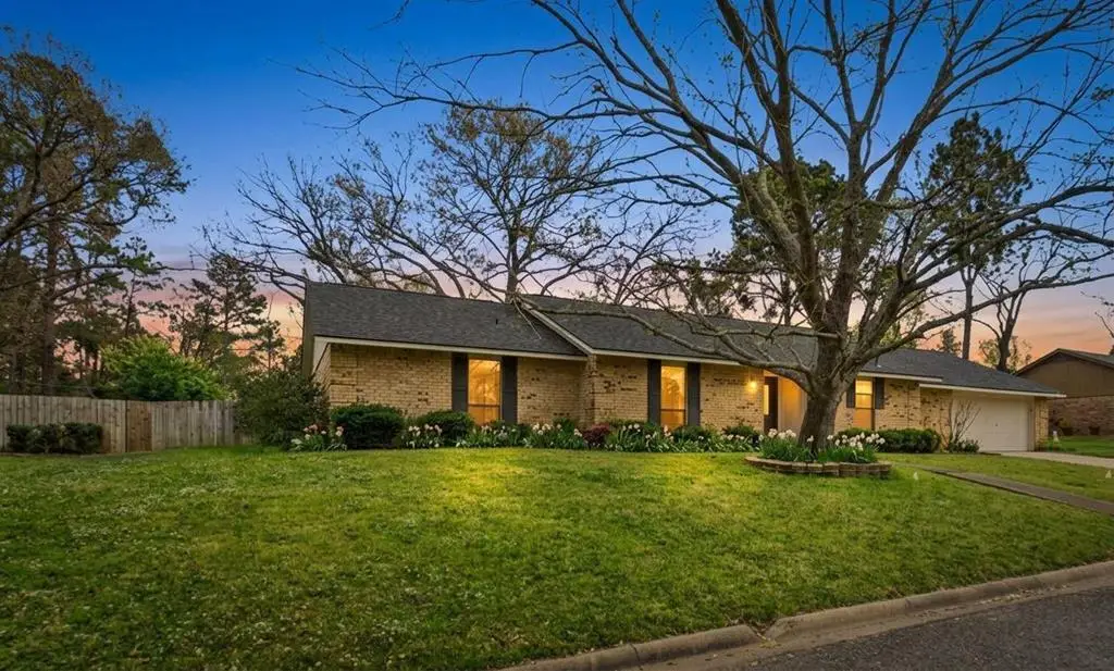 936 Bradley Dr, Athens, TX 75751 - #1