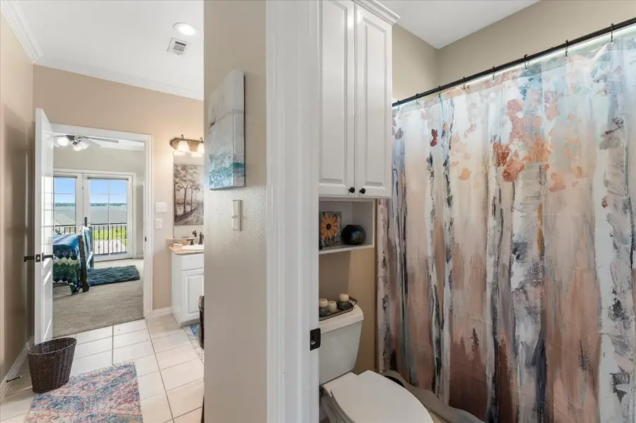 208 Cape Shore Dr, Mabank, TX 75156 - #2