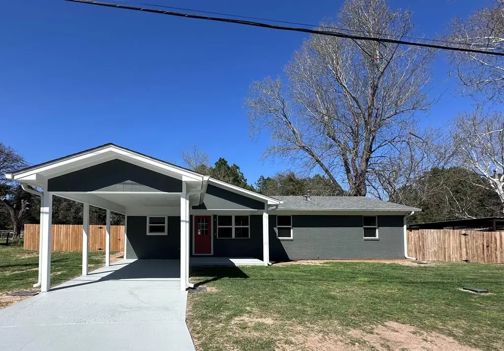 706 Barbara St, Athens, TX 75751 - #1