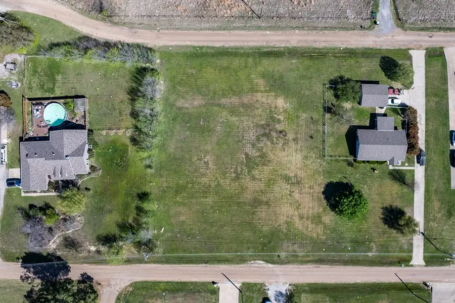 122 Shady Shores Dr, Mabank, TX 75156 - #2