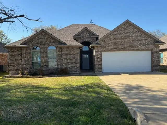 305 Port Dr, Gun Barrel City, TX 75156 - #1