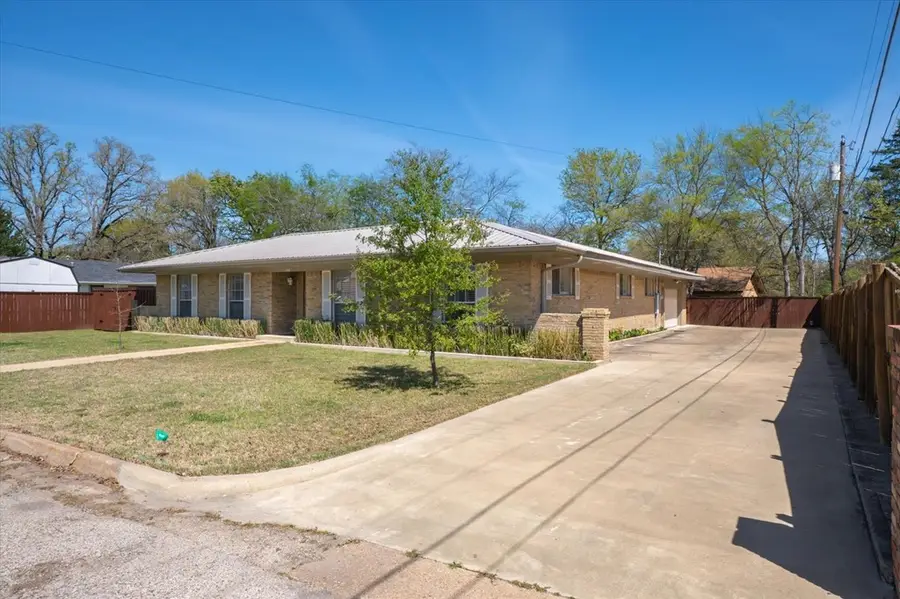 148 Granada Sq, Canton, TX 75103 - #2