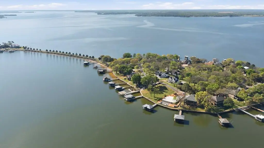 648 Enchanted Isles, Cedar Creek Lake, TX 75156 - #1