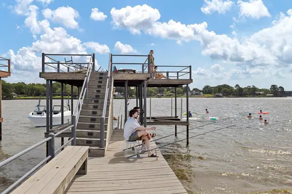 224 Pin Oak, Mabank, TX 75156