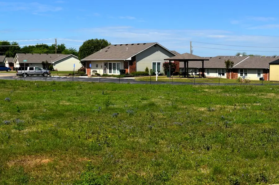 324 Preston Rd, Mabank, TX 75147 - #3