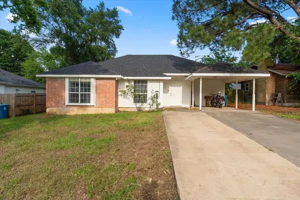 316 Coral Reef, Gun Barrel City, TX 75156