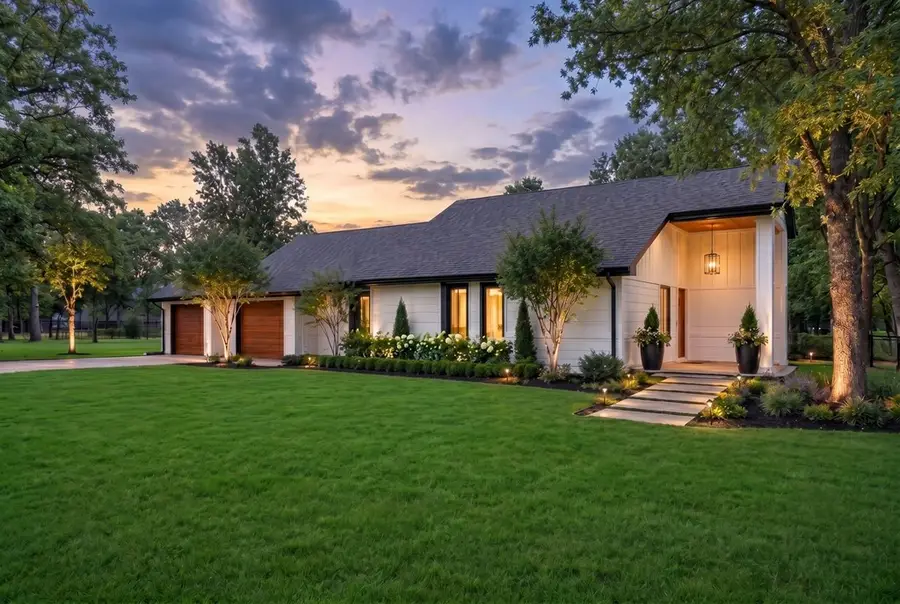 172 Colonial Dr, Mabank, TX 75156 - #2