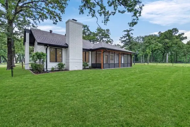 172 Colonial Dr, Mabank, TX 75156 - #3