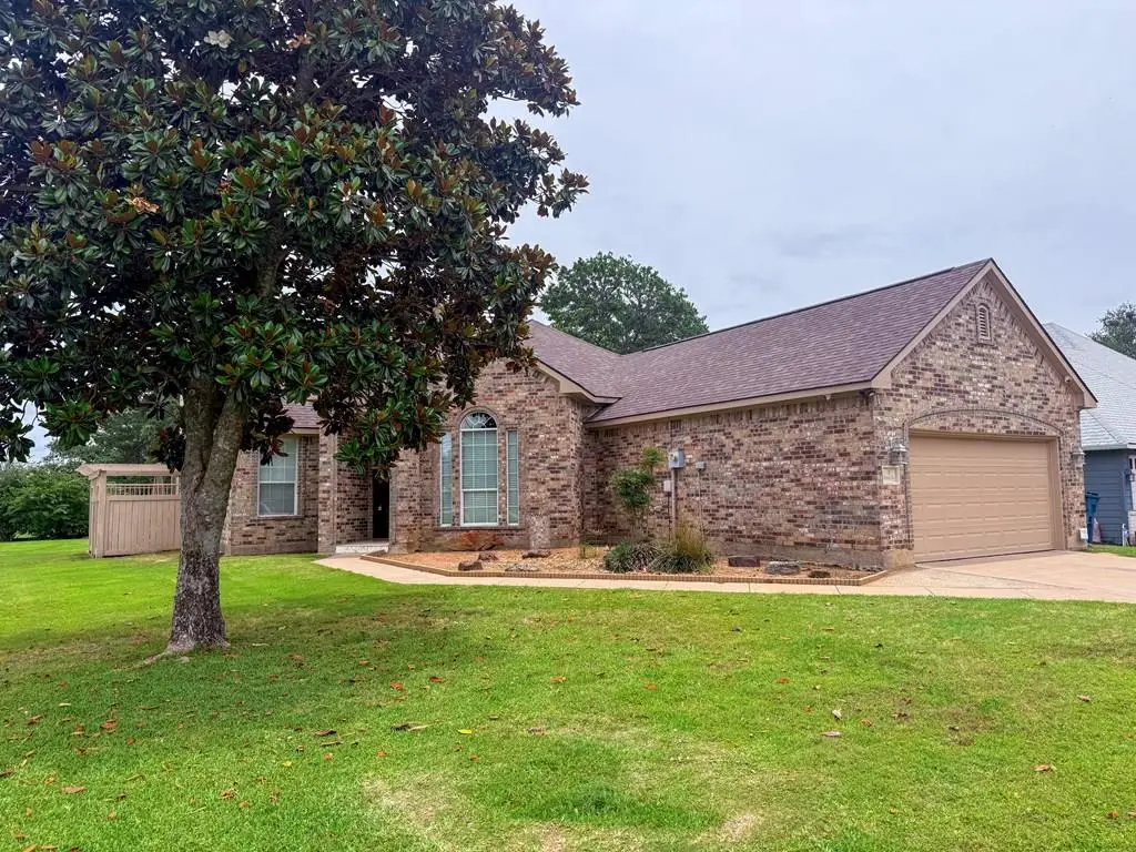 5 Woodlawn Way, Star Harbor, TX 75148 - #1